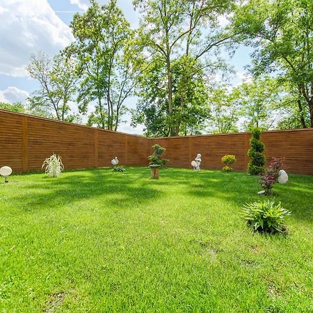 Auszeit Steiraland 6 Mit Ueberdachter Terasse Schoenen Garten Und Kostenlosen Parkplatz Leoben  Bagian luar foto