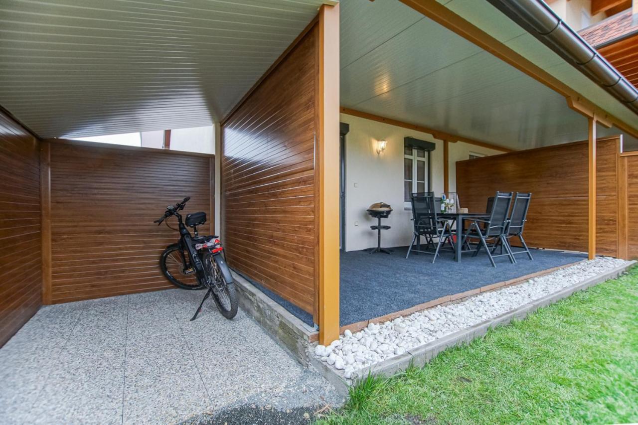 Auszeit Steiraland 6 Mit Ueberdachter Terasse Schoenen Garten Und Kostenlosen Parkplatz Leoben  Bagian luar foto
